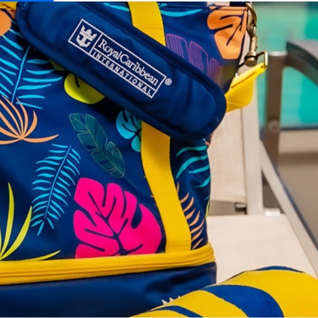 New In Bag Beautiful Royal Caribbean Tropical Print Bag Match Towel&Stor